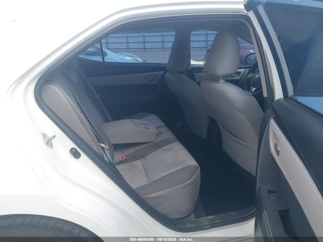 2017 TOYOTA COROLLA LE 8