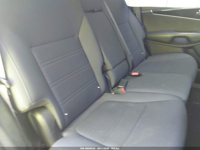 2017 KIA SORENTO 3.3L LX 8