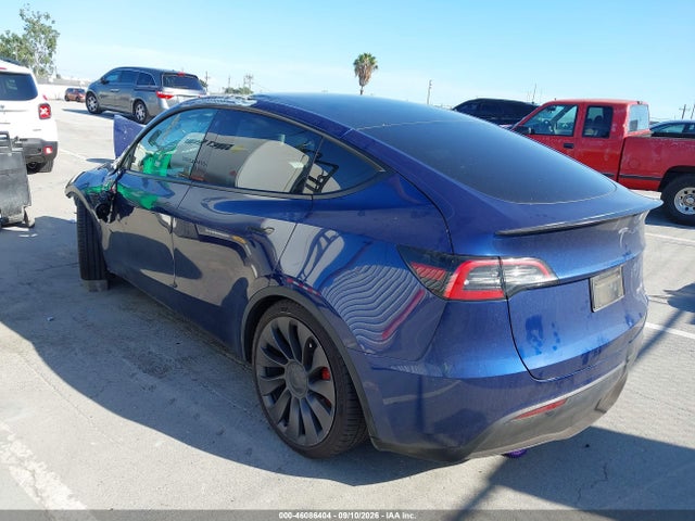 2023 TESLA MODEL Y PERFORMANCE DUAL MOTOR ALL-WHEEL DRIVE 3