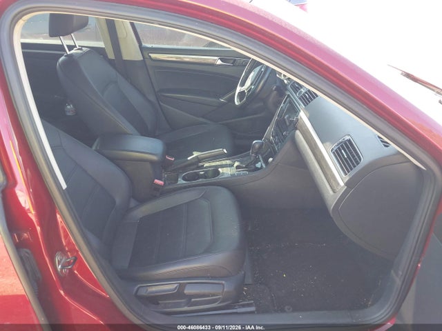 2017 VOLKSWAGEN PASSAT 1.8T SE 5
