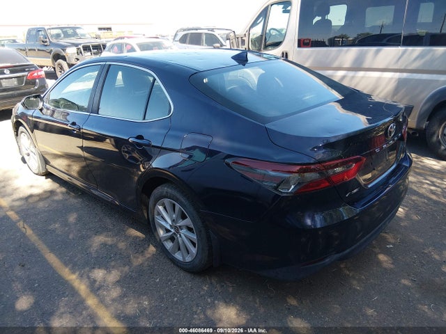 2022 TOYOTA CAMRY LE 3