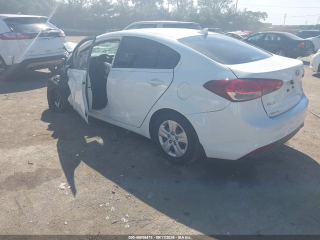 2017 KIA FORTE LX 3