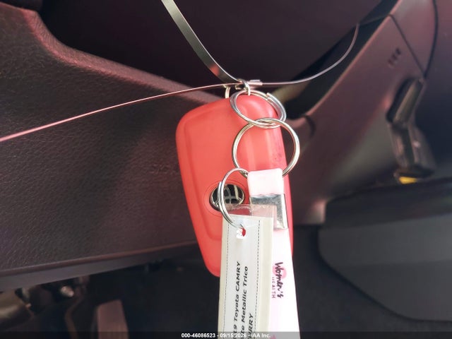 2019 TOYOTA CAMRY XSE 11