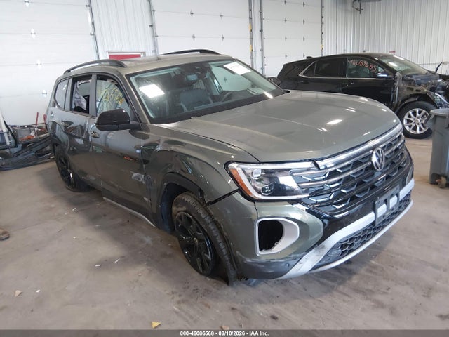 2024 VOLKSWAGEN ATLAS 2.0T PEAK EDITION SE W/TECHNOLOGY