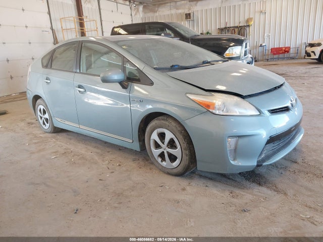 2013 TOYOTA PRIUS TWO