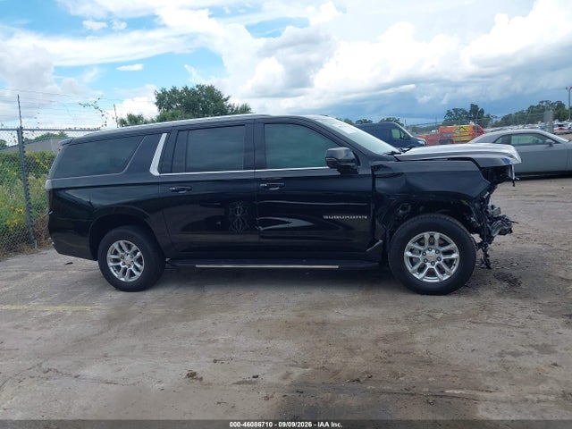 2026 CHEVROLET SUBURBAN LT, RWD 13
