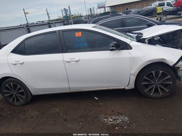 2017 TOYOTA COROLLA SE 12