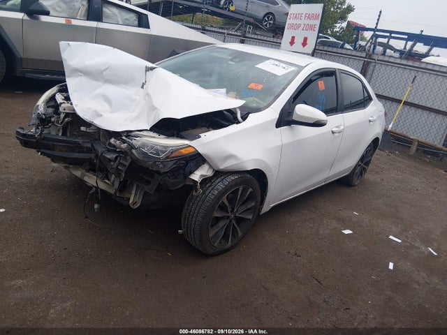2017 TOYOTA COROLLA SE 2