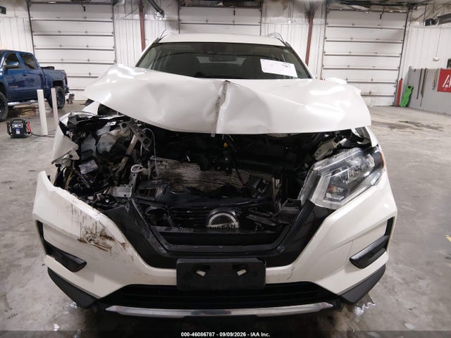 2019 NISSAN ROGUE SV 13