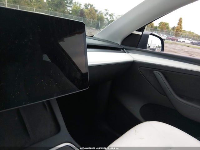 2023 TESLA MODEL Y AWD/LONG RANGE DUAL MOTOR ALL-WHEEL DRIVE 7