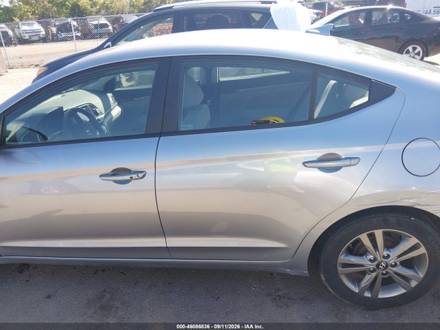 2017 HYUNDAI ELANTRA SE 15