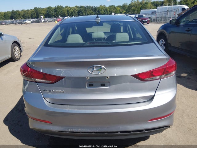 2017 HYUNDAI ELANTRA SE 17