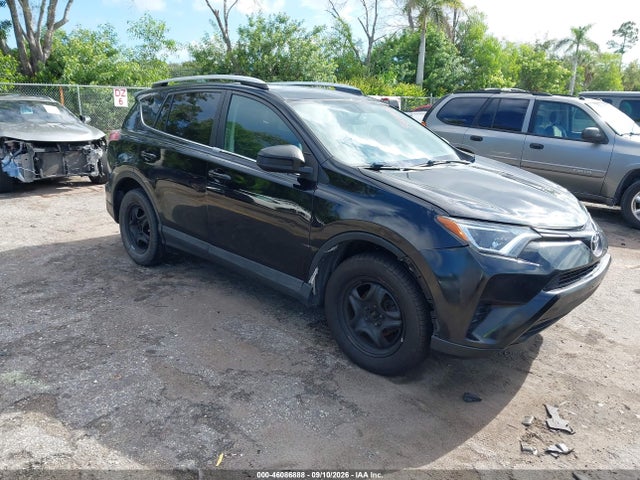 2016 TOYOTA RAV4 LE