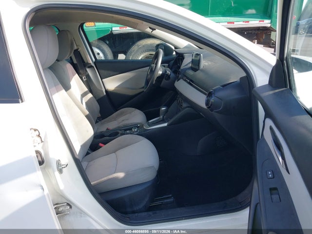 2019 TOYOTA YARIS L 5