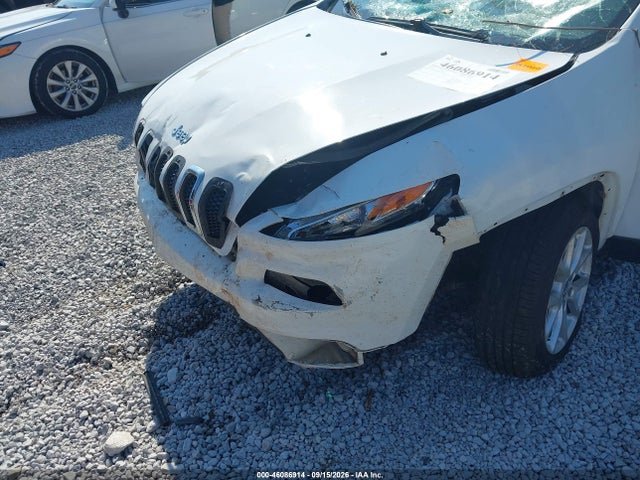 2018 JEEP CHEROKEE LATITUDE PLUS FWD 6