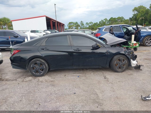 2021 HYUNDAI ELANTRA SEL 12