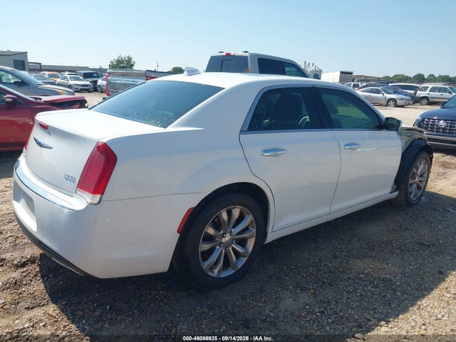 2020 CHRYSLER 300 LIMITED AWD 4