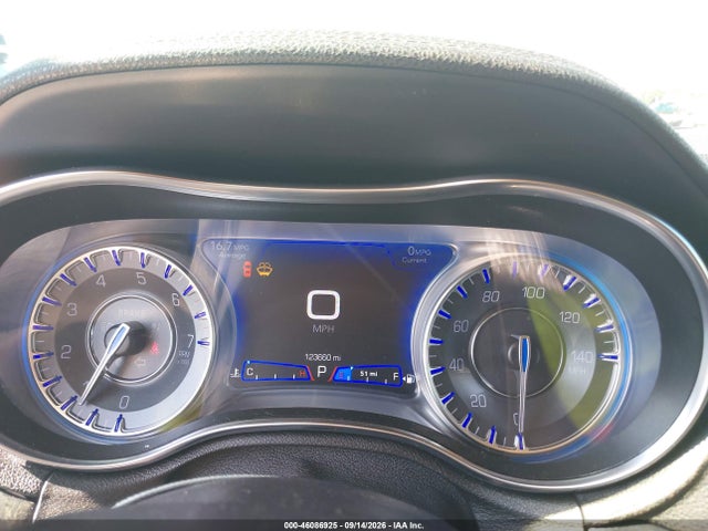 2020 CHRYSLER 300 LIMITED AWD 7