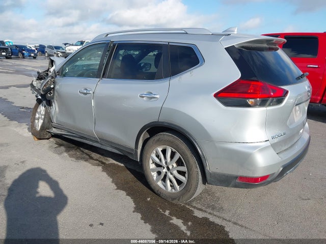 2017 NISSAN ROGUE SV 3