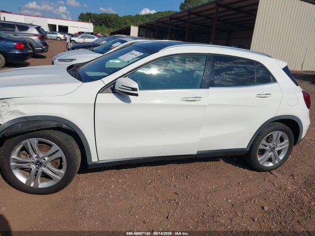 2019 MERCEDES-BENZ GLA 250 14