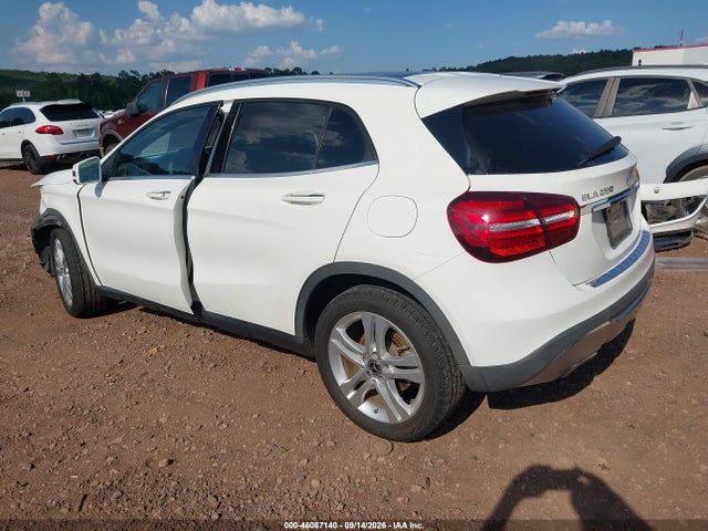 2019 MERCEDES-BENZ GLA 250 3