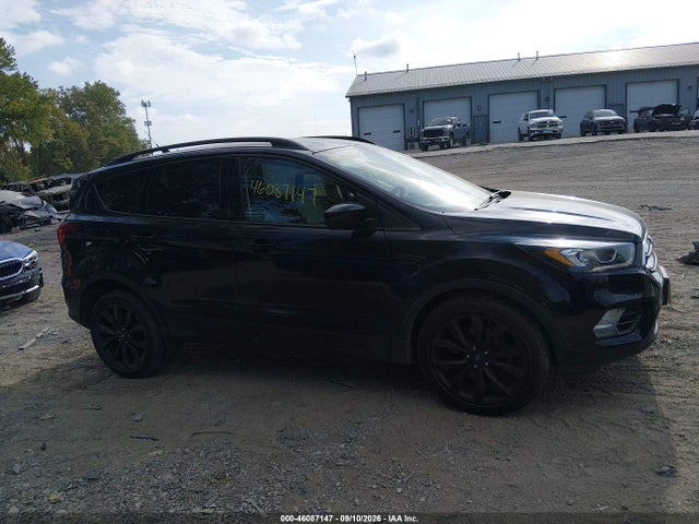 2019 FORD ESCAPE SE 13
