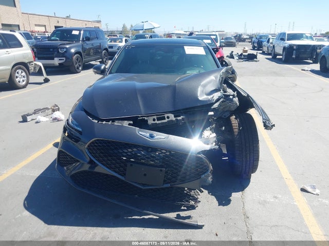 2022 GENESIS G70 3.3T RWD 16