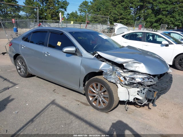 2015 TOYOTA CAMRY XLE V6