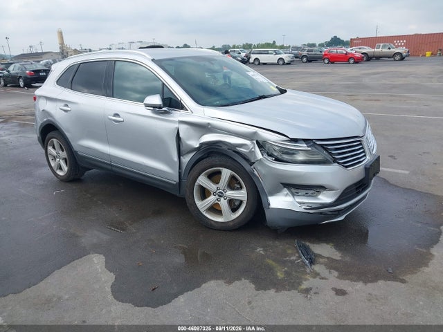2015 LINCOLN MKC 