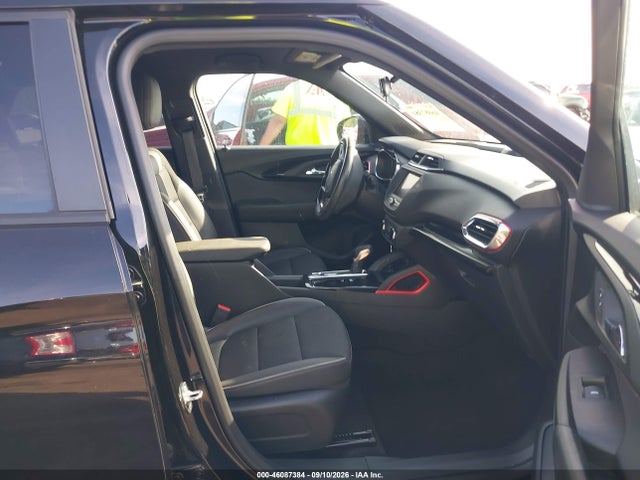 2023 CHEVROLET TRAILBLAZER AWD RS 5
