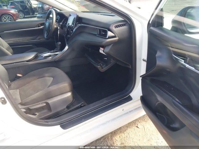 2022 TOYOTA CAMRY LE 5