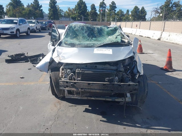 2018 NISSAN VERSA NOTE SR 12