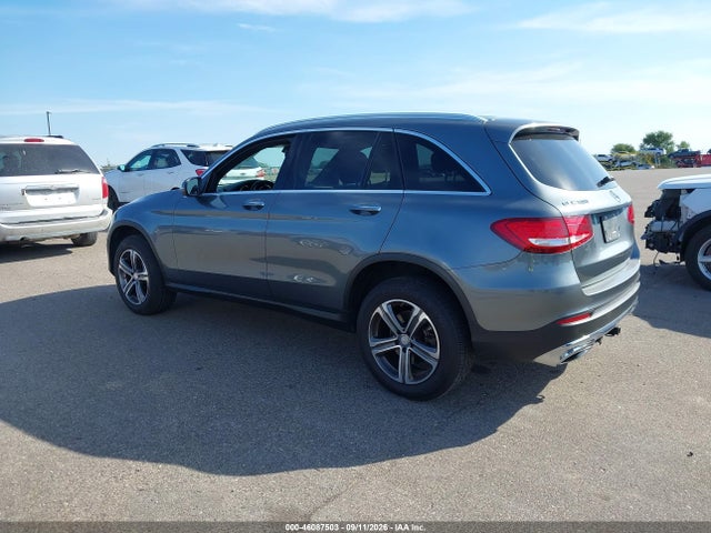 2017 MERCEDES-BENZ GLC 300 4MATIC 3