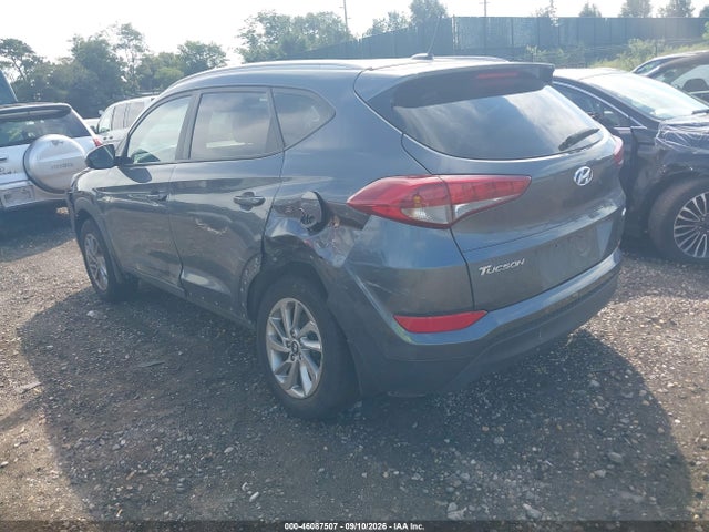 2017 HYUNDAI TUCSON SE 3