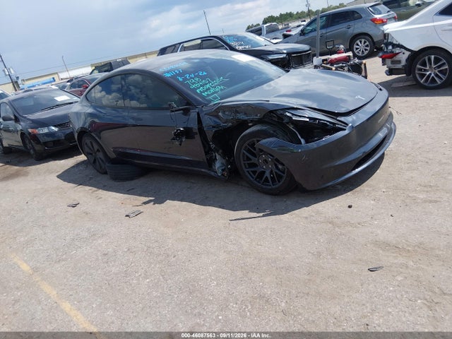 2025 Tesla Model 3 Long Range Rear-Wheel Drive/Standard Rear-Wheel Drive