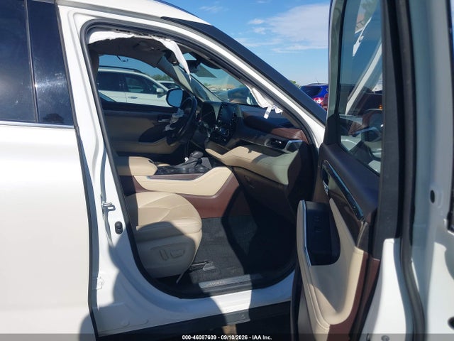 2021 TOYOTA HIGHLANDER LIMITED 5