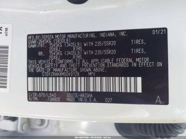 2021 TOYOTA HIGHLANDER LIMITED 9