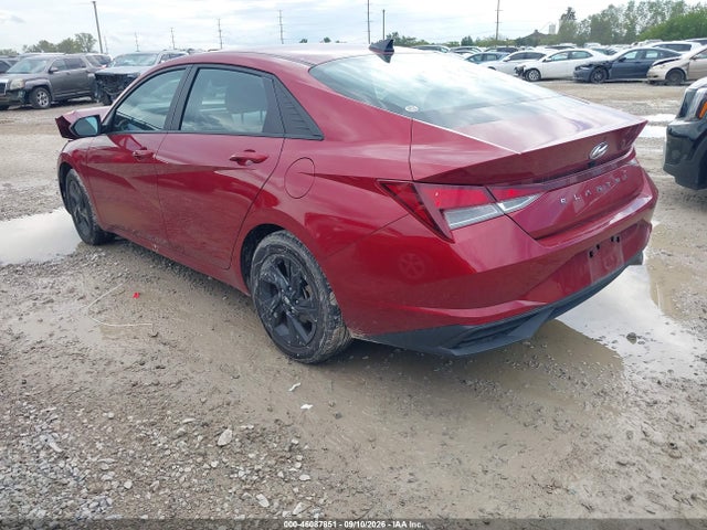 2023 HYUNDAI ELANTRA SEL 3