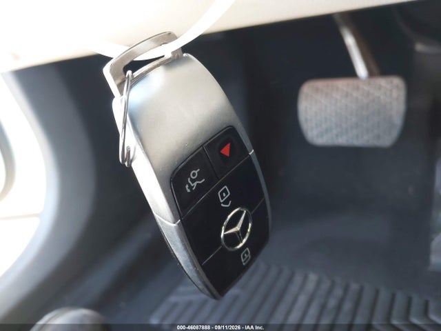 2017 MERCEDES-BENZ E 300 11