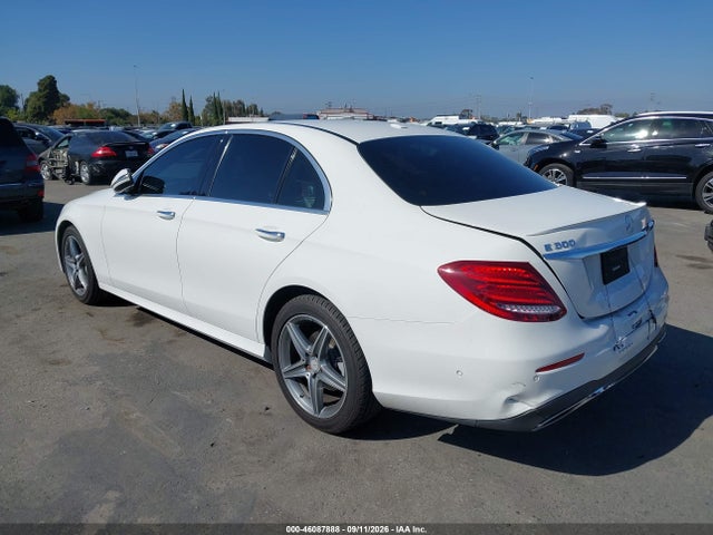 2017 MERCEDES-BENZ E 300 3