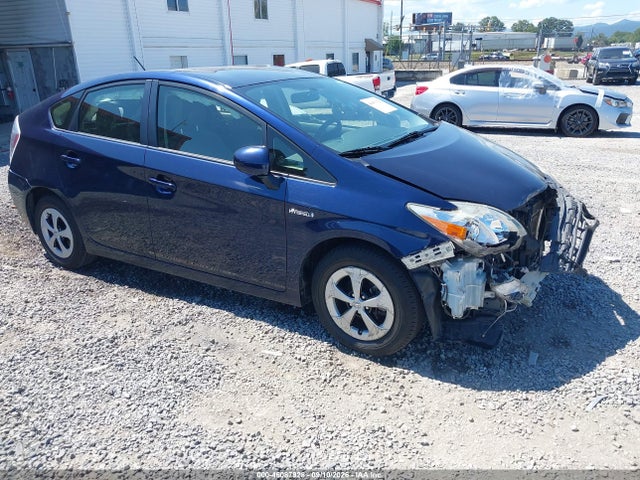 2015 TOYOTA PRIUS TWO