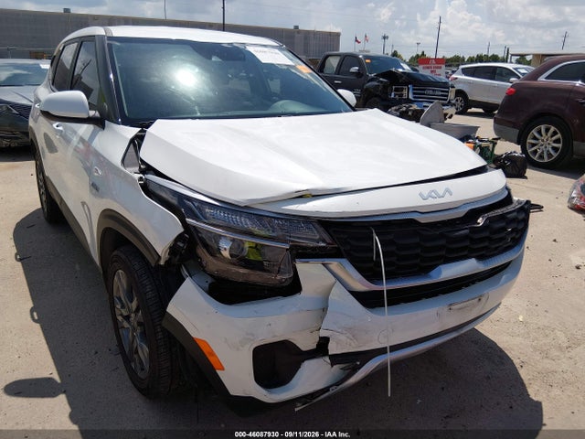 2023 KIA SELTOS LX 6