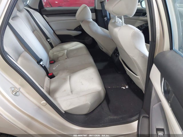 2019 HONDA ACCORD EX 8