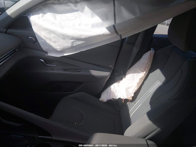 2023 HYUNDAI ELANTRA SEL 5
