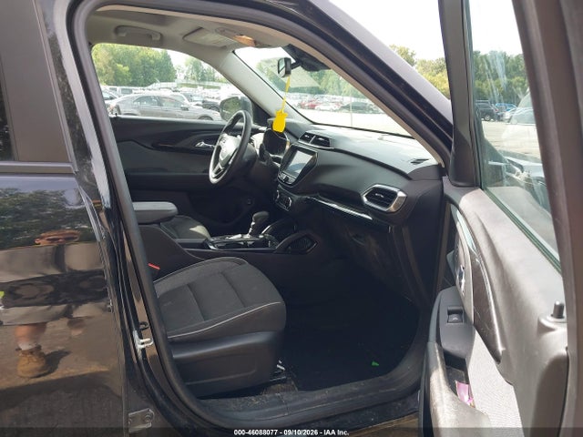 2021 CHEVROLET TRAILBLAZER AWD LT 5