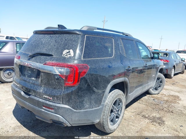 2023 GMC ACADIA AWD AT4 4
