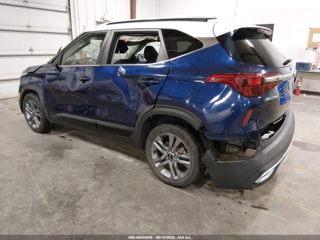 2021 KIA SELTOS S 3