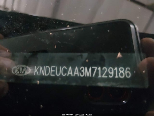 2021 KIA SELTOS S 9
