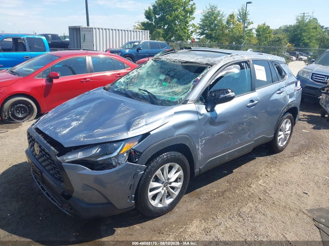 2022 TOYOTA COROLLA CROSS LE 2