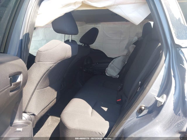 2022 TOYOTA COROLLA CROSS LE 8